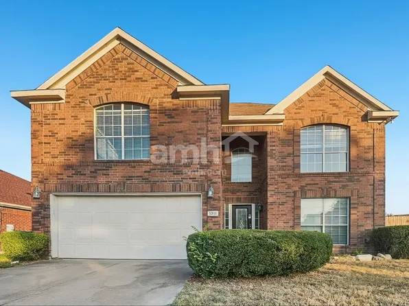 1311 Calvert Dr, Cedar Hill, TX 75104