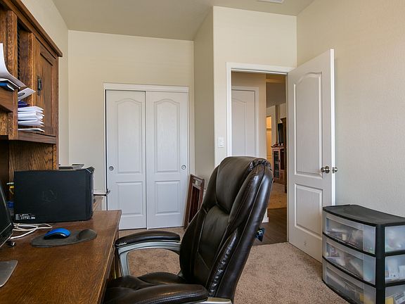 5th image of 3005 Kraft Ct SW