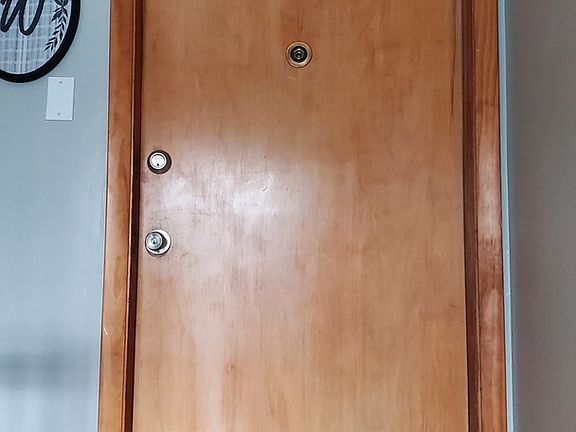 5th image of 6459 N Oakley Ave #2