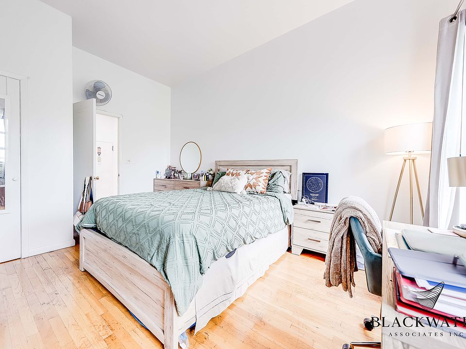 1st image of 332 E 11th St APT 2