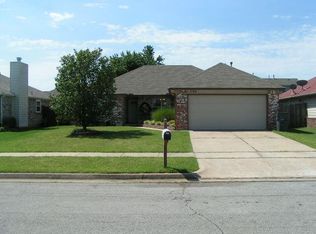 1124 E 132nd Pl, Glenpool, OK 74033