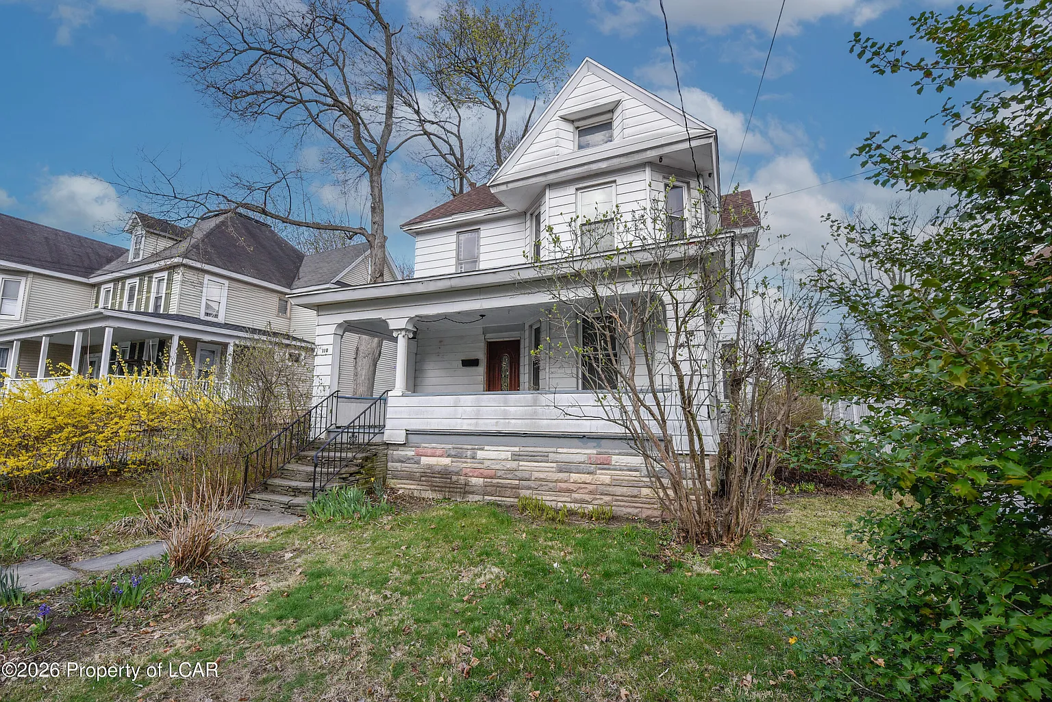 110 Parke St photo 1
