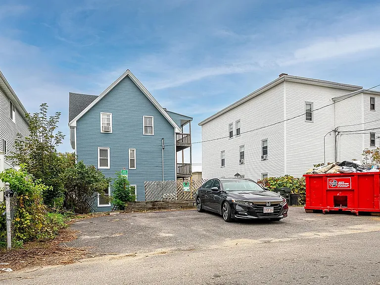 164 Notre Dame Ave #2 — Photo 10