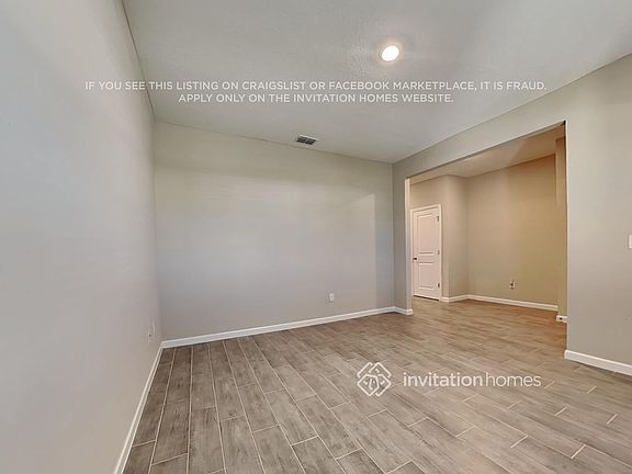 3rd image of 9760 Lovage Ln