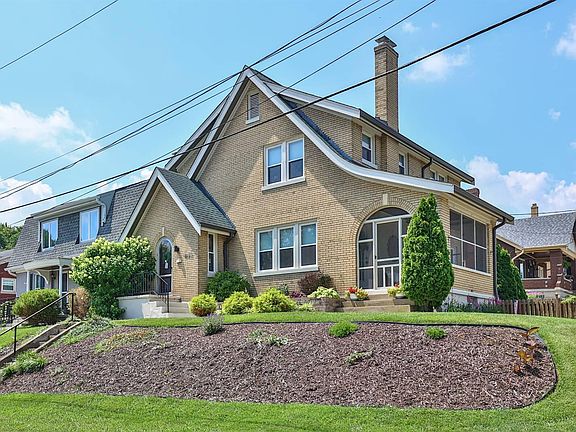 2nd image of 843 Alhambra Ct