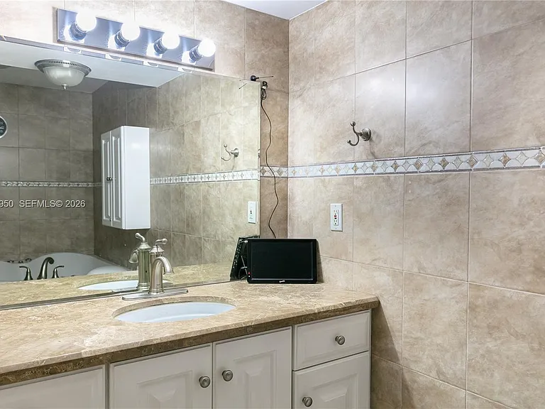2101 S Ocean Dr #606 — Photo 16