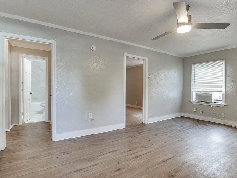 506 E Curtis Dr — Photo 8