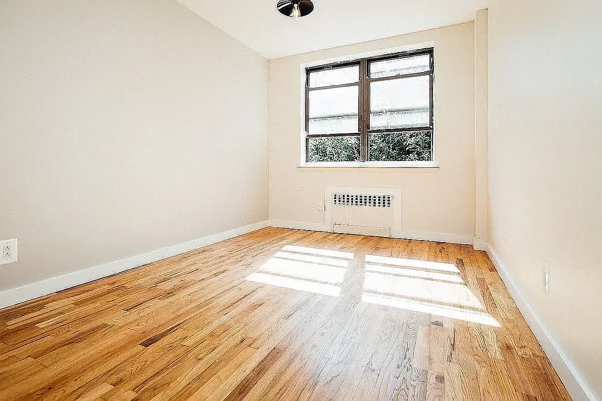 104 Washington Avenue — Photo 4