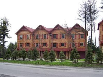 1st image of 13 Snowshoe Dr