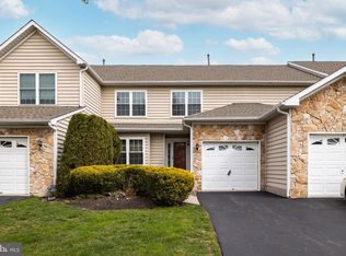 42 Hogan Way, Moorestown, NJ 08057