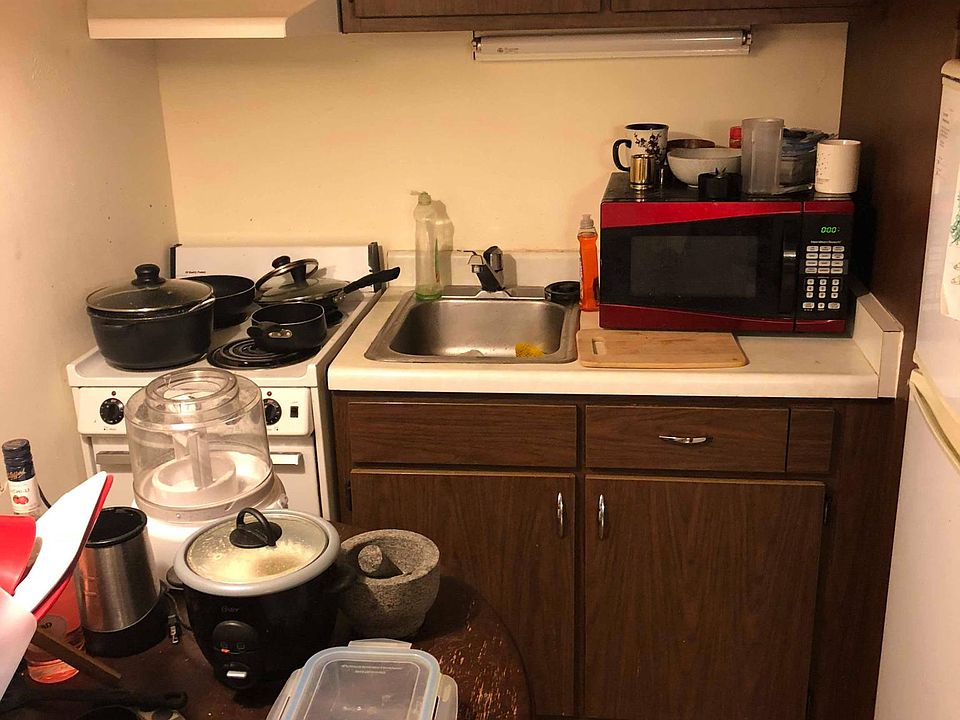 2nd image of 218 S Bassett St APT 304