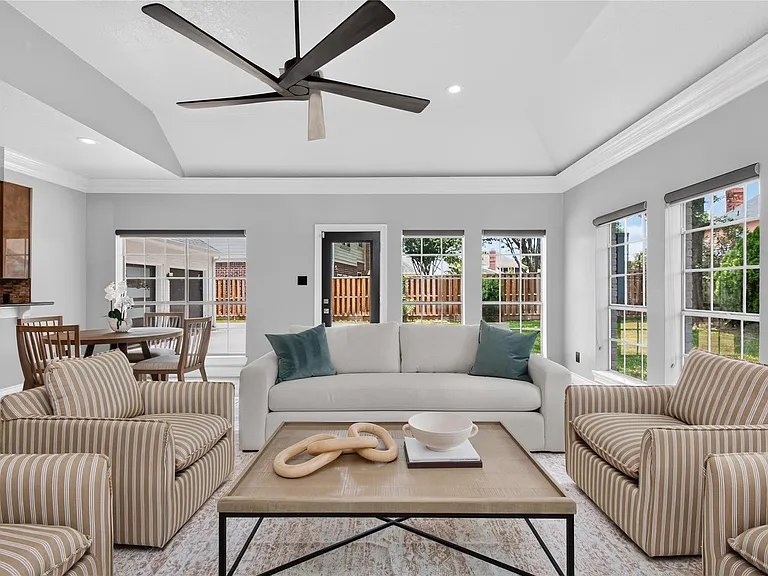 5518 Fragrant Cloud Ct — Photo 13