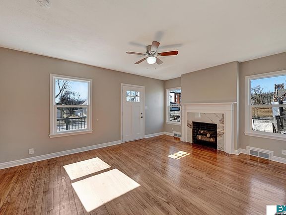 3rd image of 1210 19th St