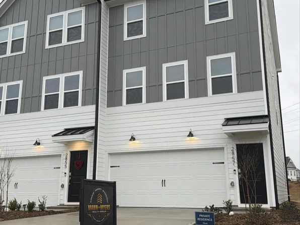 2857 Farmhouse Dr, Apex, NC 27502