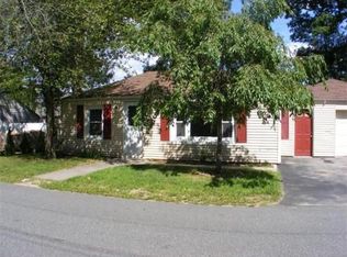 130 James St, Acushnet, MA 02743