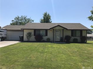 1028 S Evergreen Dr, Moses Lake, WA 98837