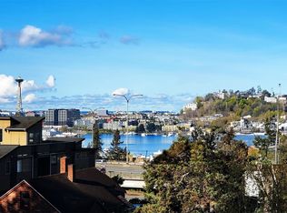 1610 Lakeview Blvd E, Seattle, WA 98102