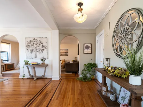 100 Pelham Road #4D, New Rochelle, NY 10805