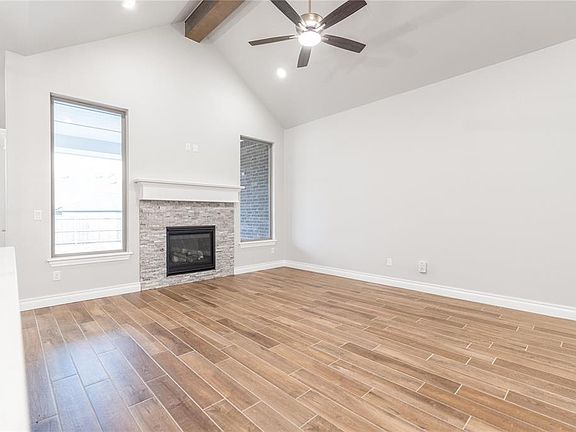 4th image of 2209 NW 171st St