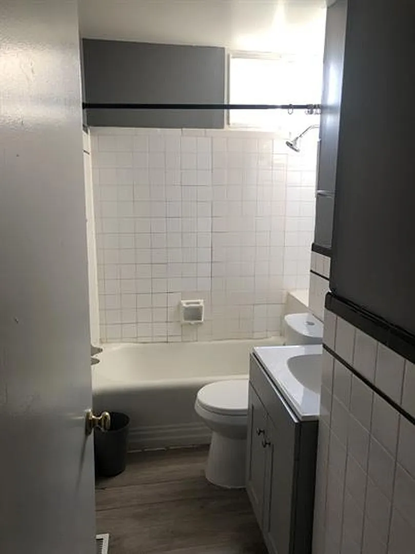 4101 Fernhill Ave — Photo 3