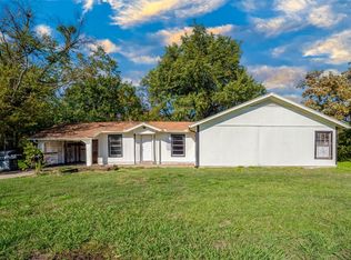 2507 Mayo St, Commerce, TX 75428