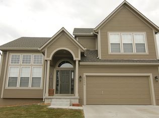 20040 Crestone St, Spring Hill, KS 66083