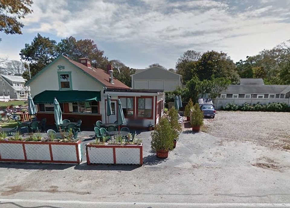 1st image of 465 Grand Ave