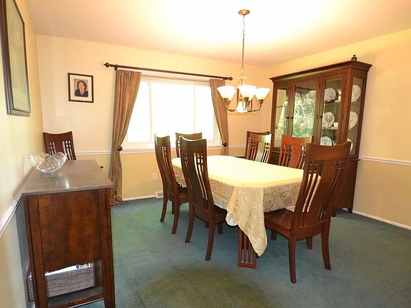 4th image of 8269 Mellon Dr