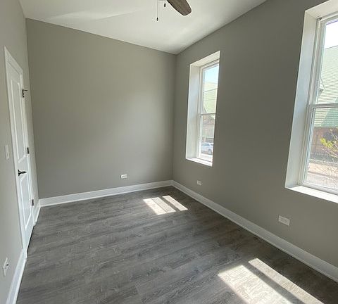 5th image of 1414 W Blackhawk St #1F