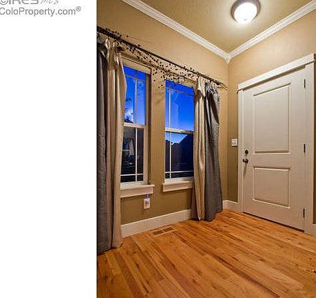 3rd image of 1090 Mahogany Way