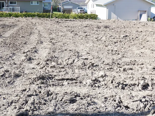 LOT 74 Albert St E, Temiskaming Shores, ON P0J 1K0