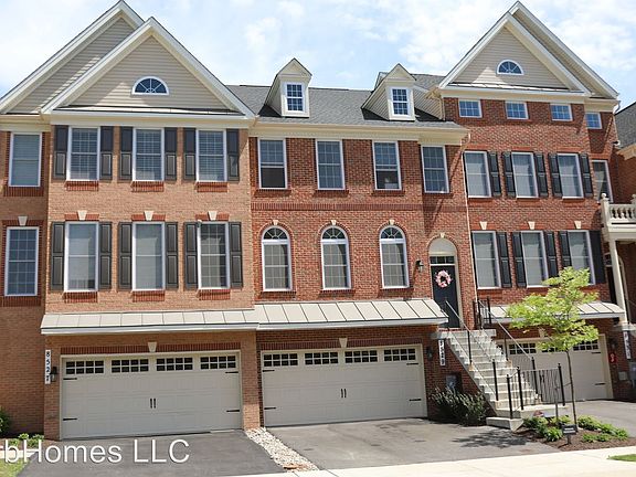 2nd image of 8529 Pine Springs Dr