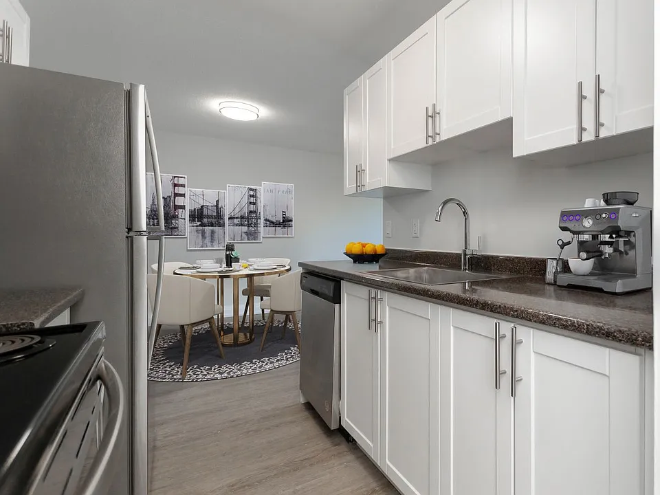 5 Lamers Ct