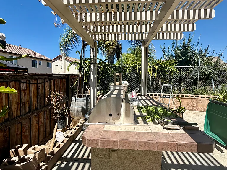 37121 Edgemont Dr — Photo 62