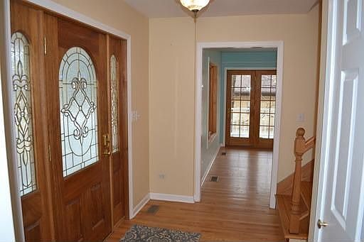 2nd image of 2520 Park Ln