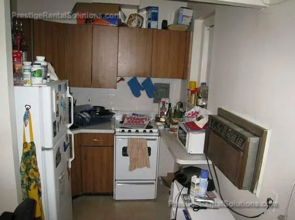 10 Beacon St, Winthrop, MA 02152