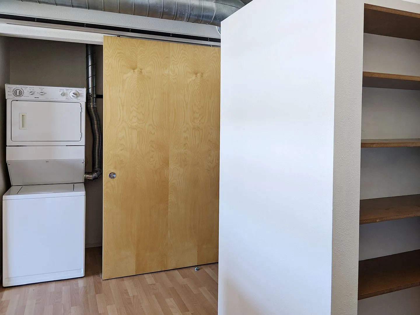 Mercury - Residential — Photo 4