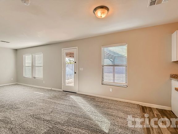 4th image of 227 W Watson Ct