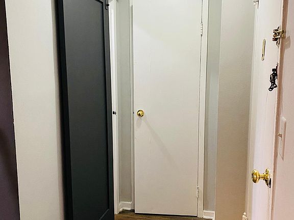 4th image of 11720 Edgewater Dr APT 201