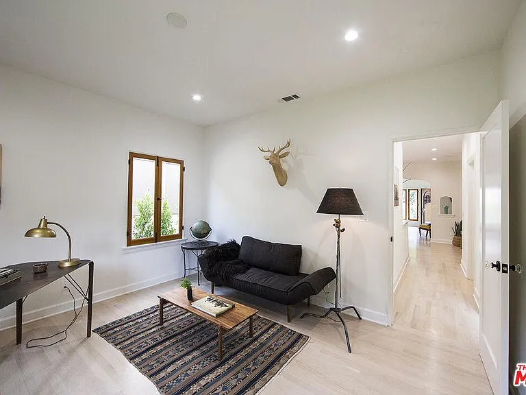 1023 N La Jolla Ave — Photo 16