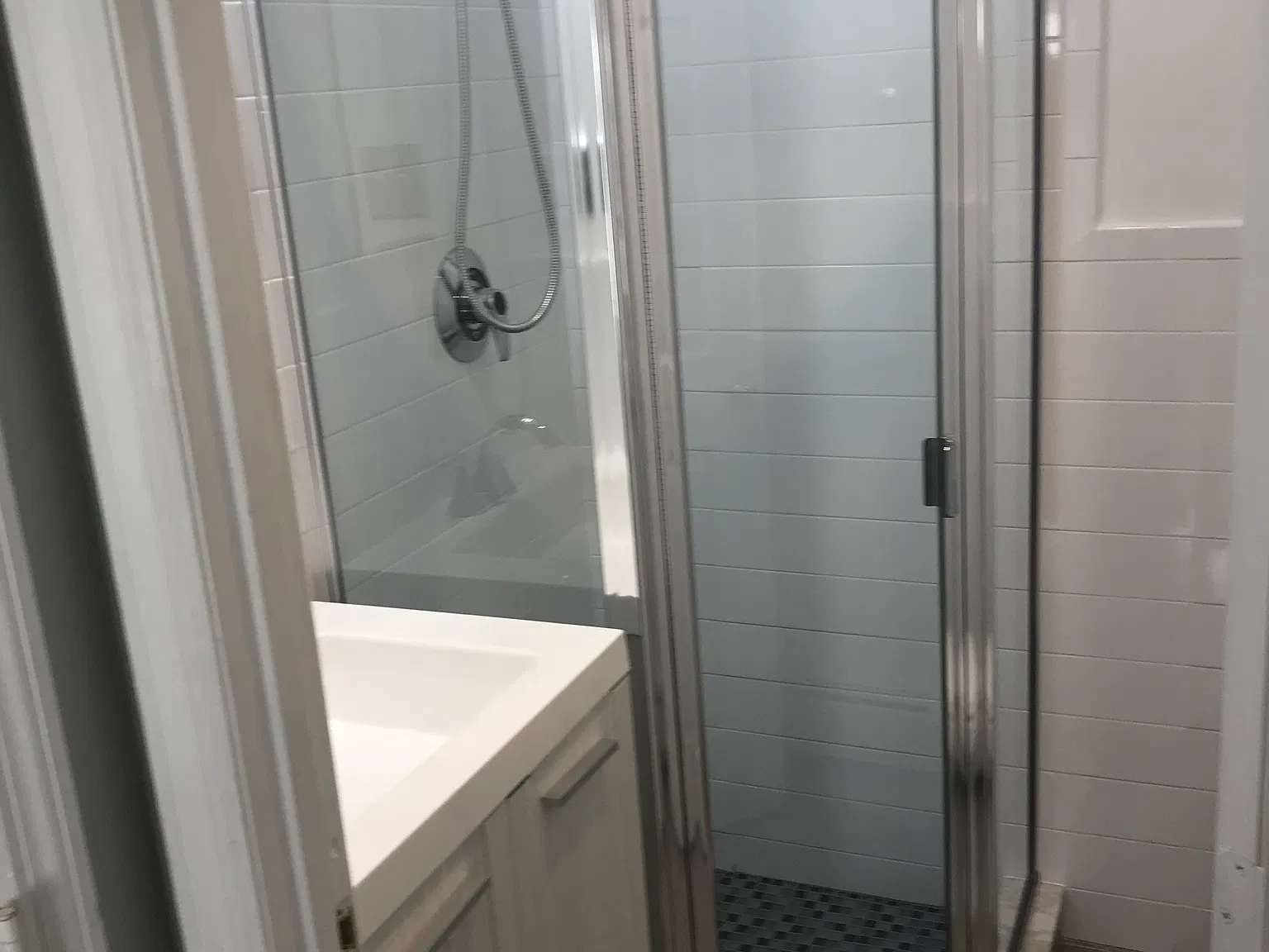 3 bed, 1300 sqft, $3,150 — Photo 1