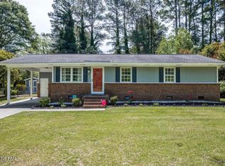 1911 L T Hardee Rd, Greenville, NC 27858