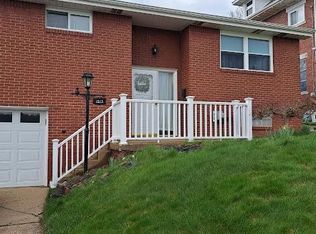 1813 California Ave, White Oak, PA