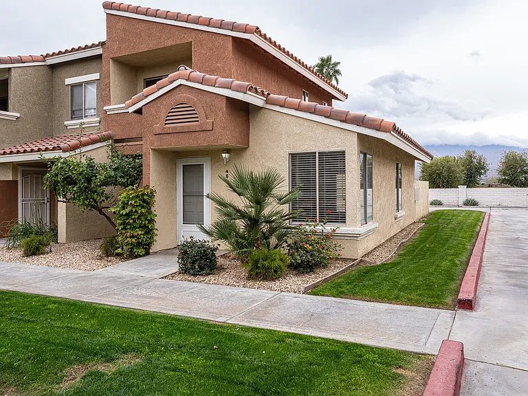 450 Tava Ln — Photo 36