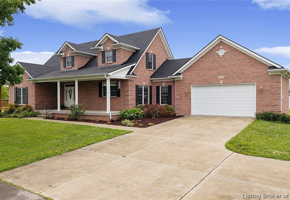 1st image of 213 Colonels Way W