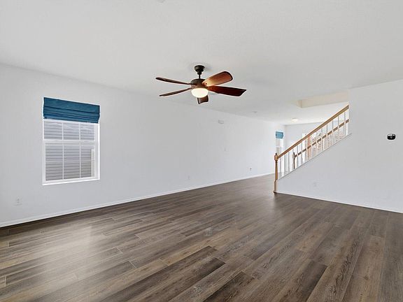 5th image of 3901 Heatherwood Cir