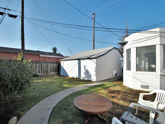 5th image of 804 E McKinley Ave