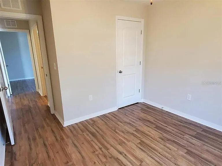 4567 Barbuda Dr — Photo 10