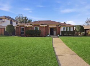 2018 Robin Hill Ln, Carrollton, TX 75007