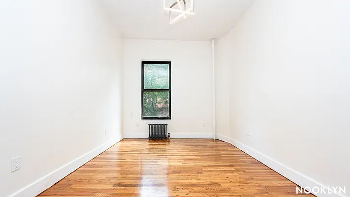Rented by Nooklyn NYC LLC | media 17